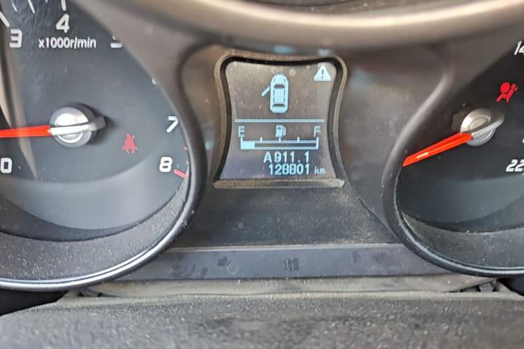 Used Haima S5 2014 1.6L Manual ZhiCheng Model Odometer Close Up