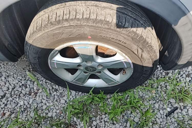 Used Haima S5 2014 1.6L Manual ZhiLe Model Right Front Wheel Hub