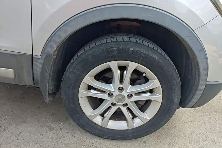 Used Haima S5 2014 1.6L Manual ZhiCheng Model Right Front Wheel Hub