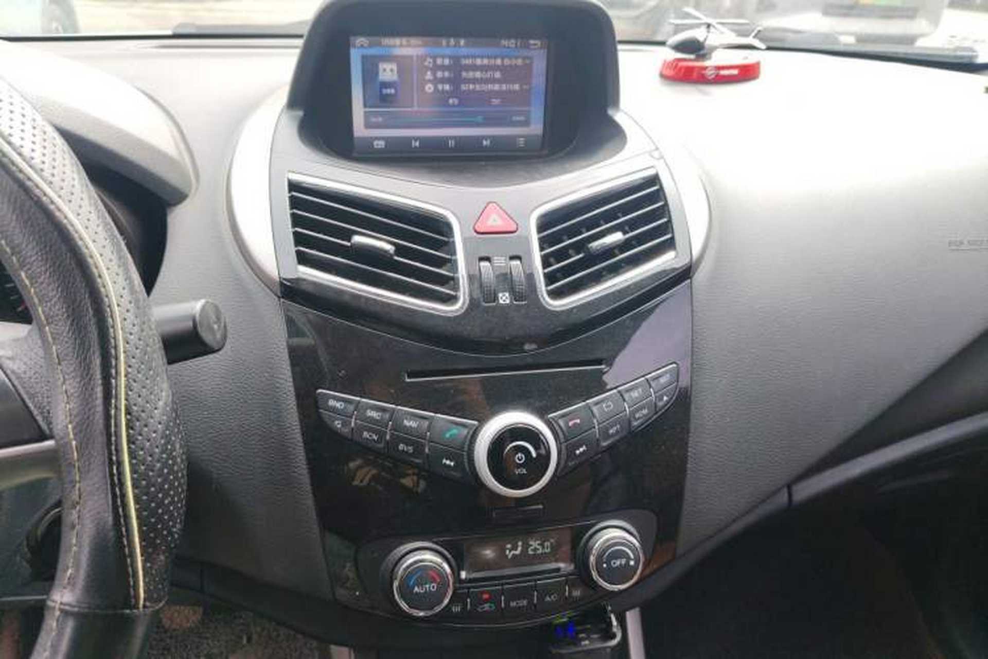 Used Haima S5 2014 1.6L Manual ZhiCheng Model Audio And AC Panel