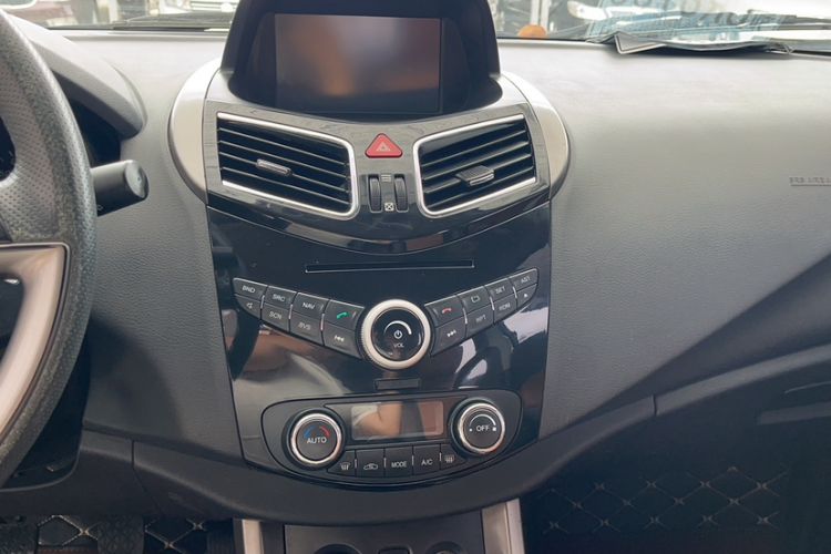 Used Haima S5 2014 1.6L Manual ZhiCheng Model Audio And AC Panel