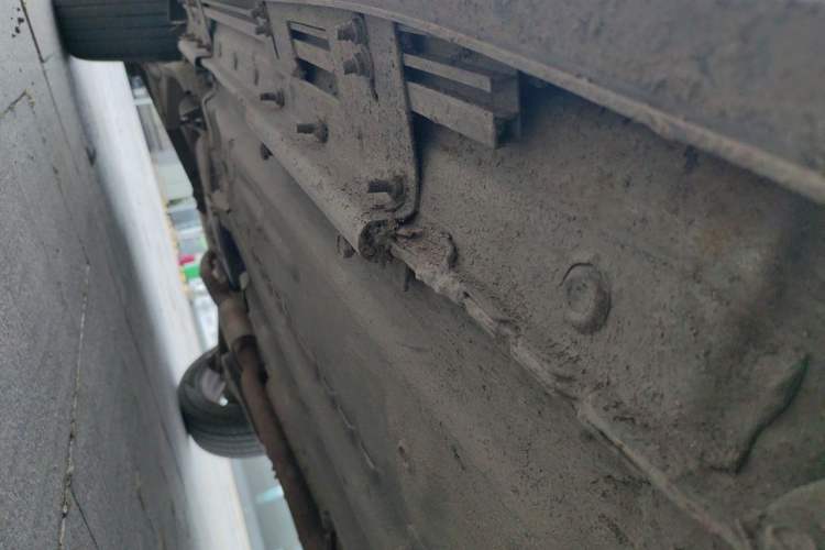 Used Haima S5 2014 1.6L Manual ZhiZun Version Chassis Front Right