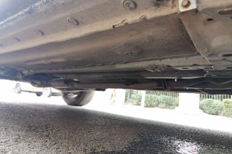 Used Haima S5 2014 1.6L Manual ZhiLe Model Chassis Front Right