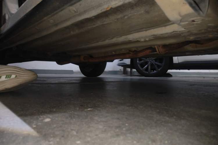 Used Haima S5 2014 1.6L Manual ZhiCheng Model Chassis Front Right
