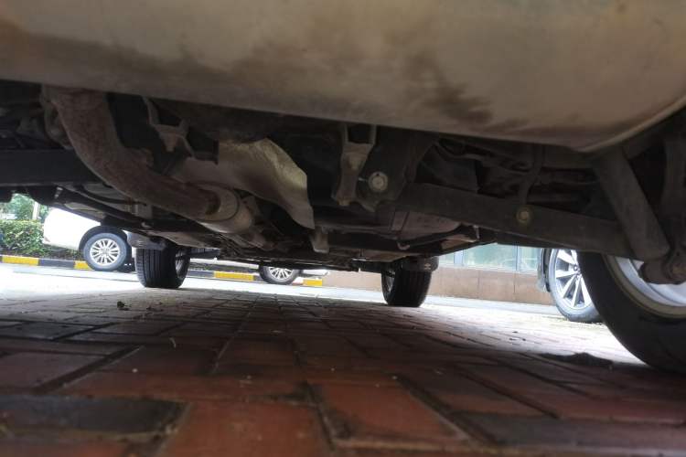 Used Haima S5 2014 1.6L Manual ZhiZun Version Chassis Rear
