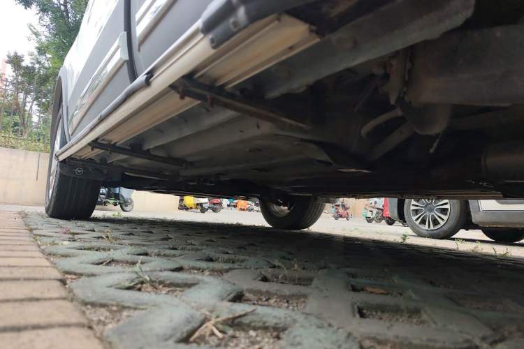 Used Haima S5 2014 1.6L Manual ZhiCheng Model Chassis Rear Left