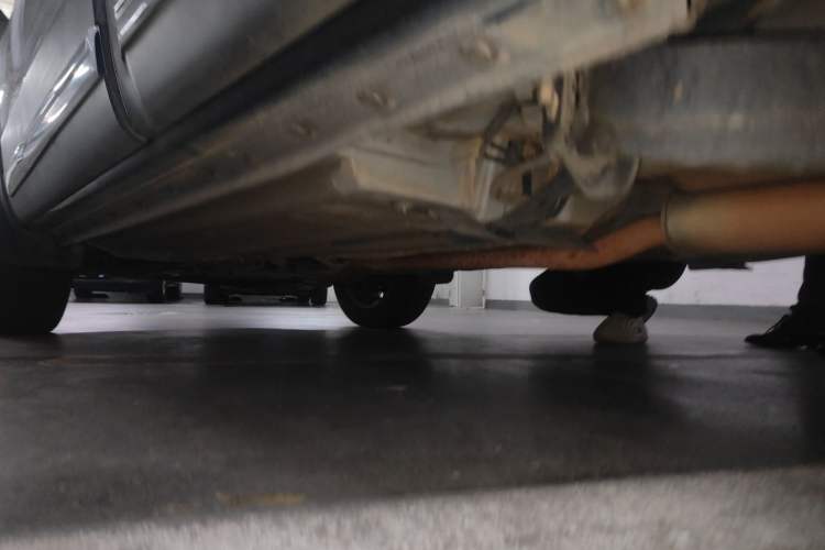 Used Haima S5 2014 1.6L Manual ZhiCheng Model Chassis Rear Left
