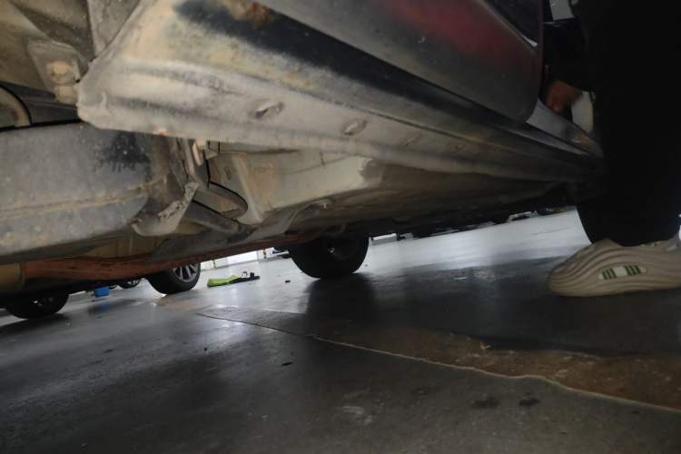 Used Haima S5 2014 1.6L Manual ZhiCheng Model Chassis Rear Right
