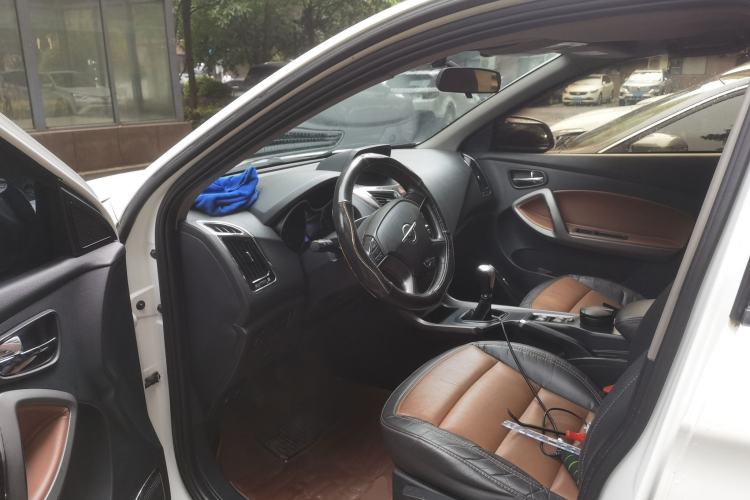 Used Haima S5 2014 1.6L Manual ZhiZun Version Driver Seat