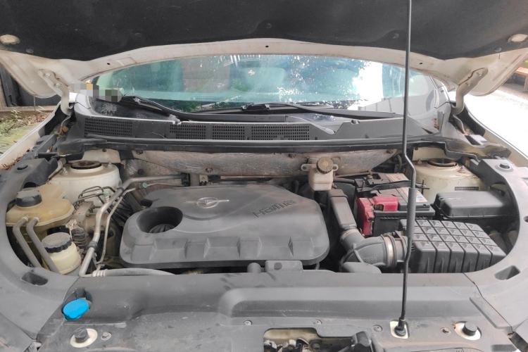 Used Haima S5 2014 1.6L Manual ZhiZun Version Engine Bay