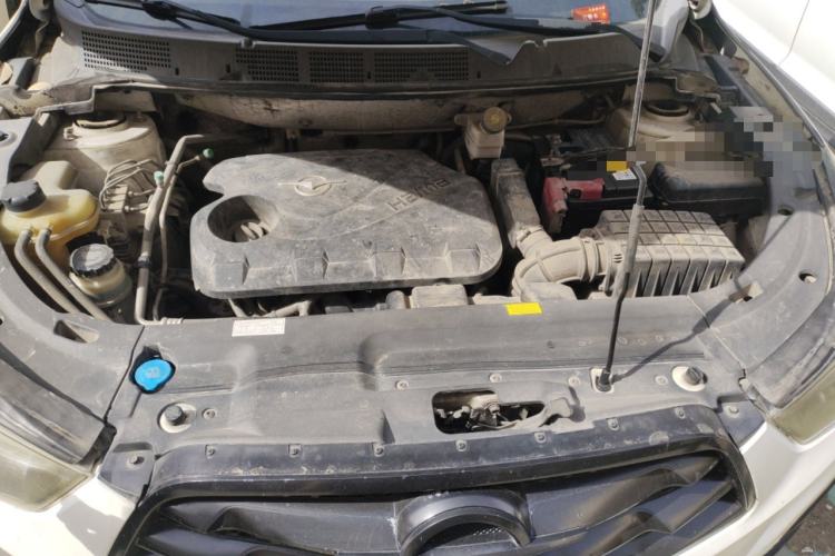 Used Haima S5 2014 1.6L Manual ZhiZun Version Engine Bay