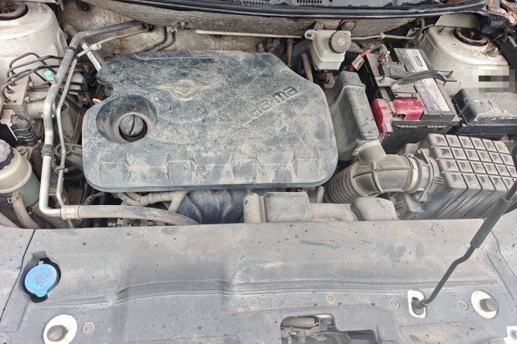 Used Haima S5 2014 1.6L Manual ZhiZun Version Engine Bay