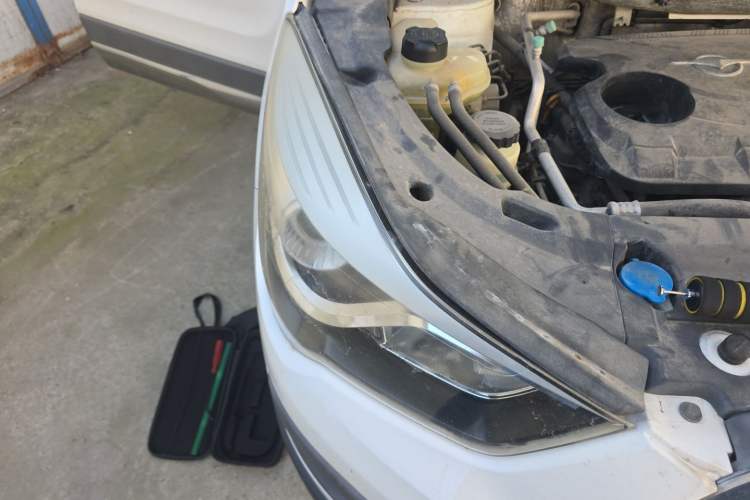 Used Haima S5 2014 1.6L Manual ZhiXuan Model Engine Bay Right