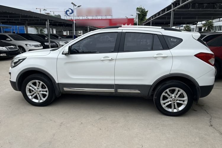 Used Haima S5 2014 1.6L Manual ZhiCheng Model Exterior 2