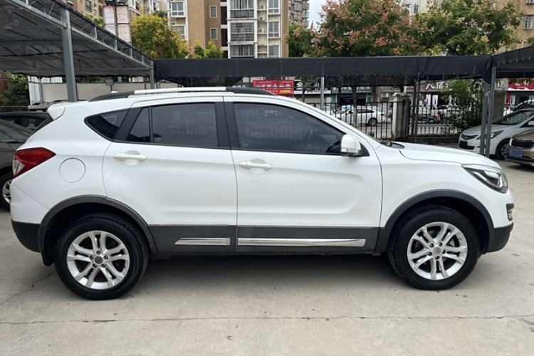 Used Haima S5 2014 1.6L Manual ZhiCheng Model Exterior 5