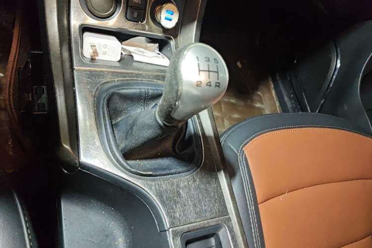 Used Haima S5 2014 1.6L Manual ZhiZun Version Gear Lever