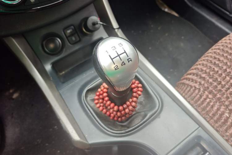 Used Haima S5 2014 1.6L Manual ZhiZun Version Gear Lever