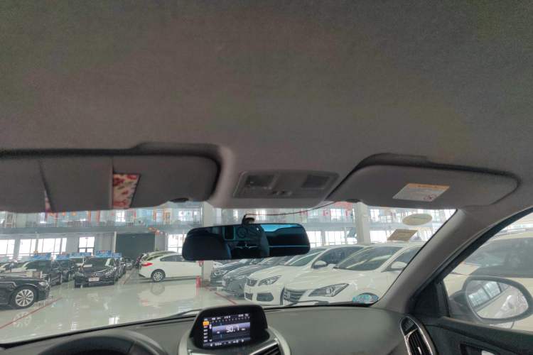 Used Haima S5 2014 1.6L Manual ZhiCheng Model Headliner