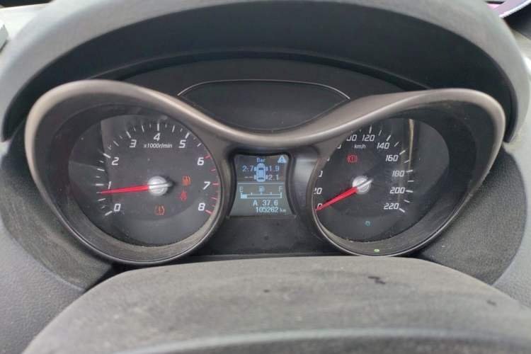 Used Haima S5 2014 1.6L Manual ZhiZun Version Instrument Cluster