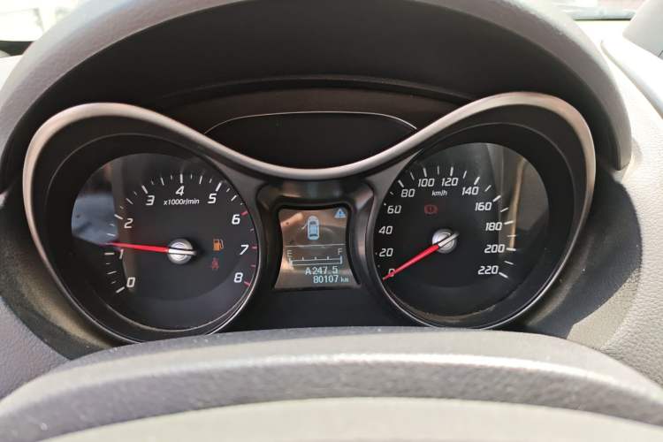 Used Haima S5 2014 1.6L Manual ZhiZun Version Instrument Cluster