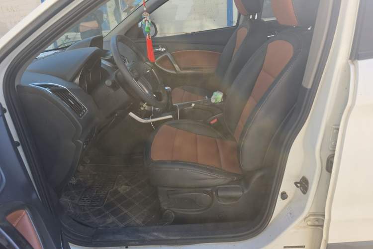 Used Haima S5 2014 1.6L Manual ZhiXuan Model Left Front Seat