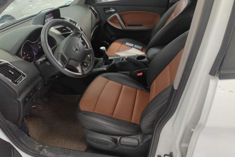 Used Haima S5 2014 1.6L Manual ZhiCheng Model Left Front Seat