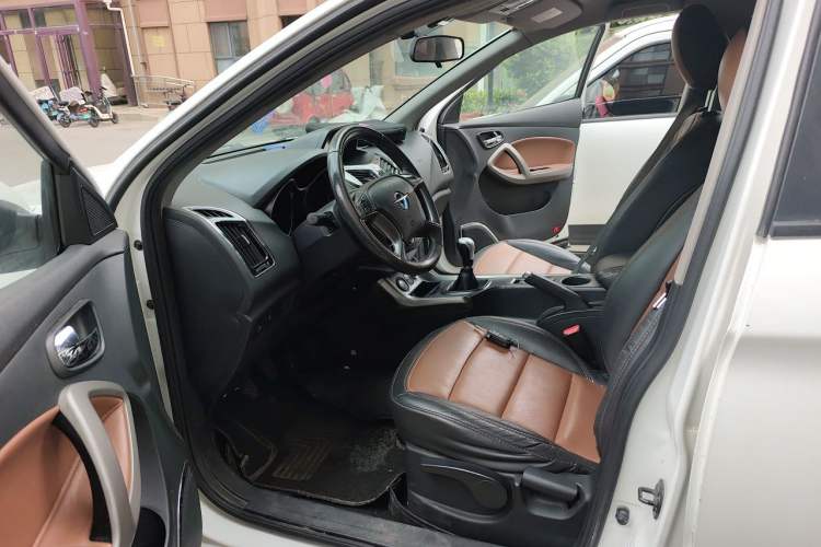 Used Haima S5 2014 1.6L Manual ZhiCheng Model Left Front Seat