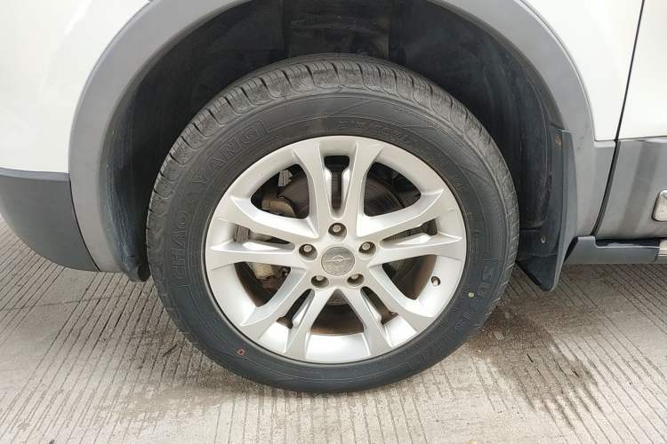 Used Haima S5 2014 1.6L Manual ZhiCheng Model Left Front Wheel Hub