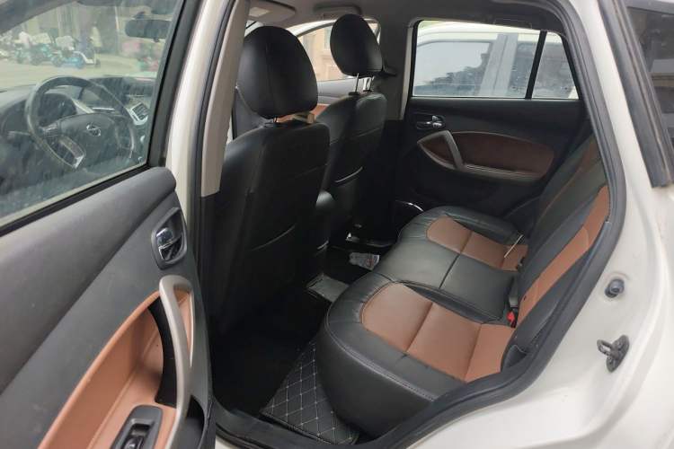 Used Haima S5 2014 1.6L Manual ZhiCheng Model Left Rear Seat