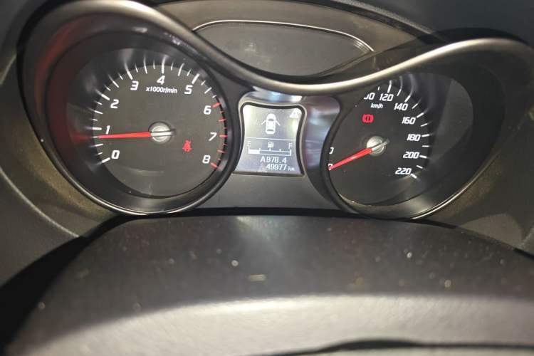 Used Haima S5 2014 1.6L Manual ZhiLe Model Odometer Close Up