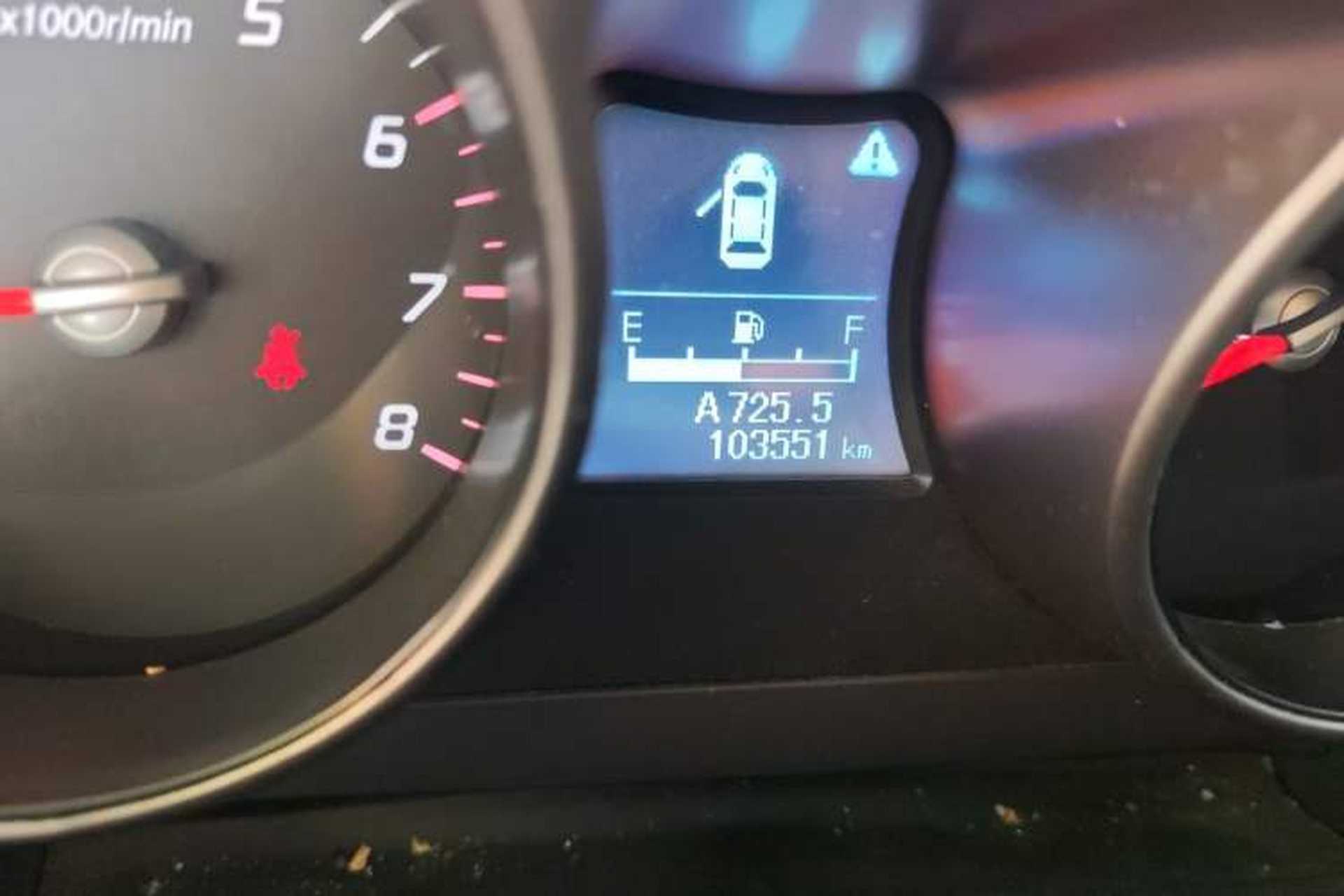 Used Haima S5 2014 1.6L Manual ZhiLe Model Odometer Close Up