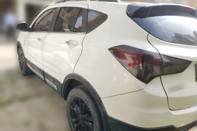 Used Haima S5 2014 1.6L Manual ZhiZun Version Rear Left 45 Deg