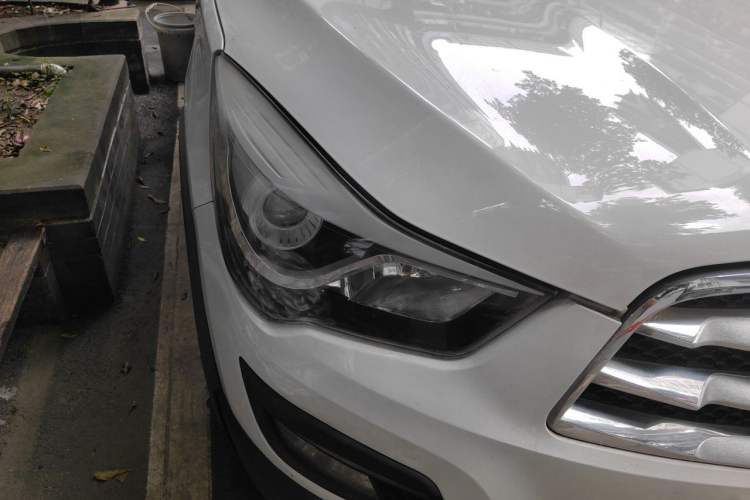 Used Haima S5 2014 1.6L Manual ZhiZun Version Right Front Headlight