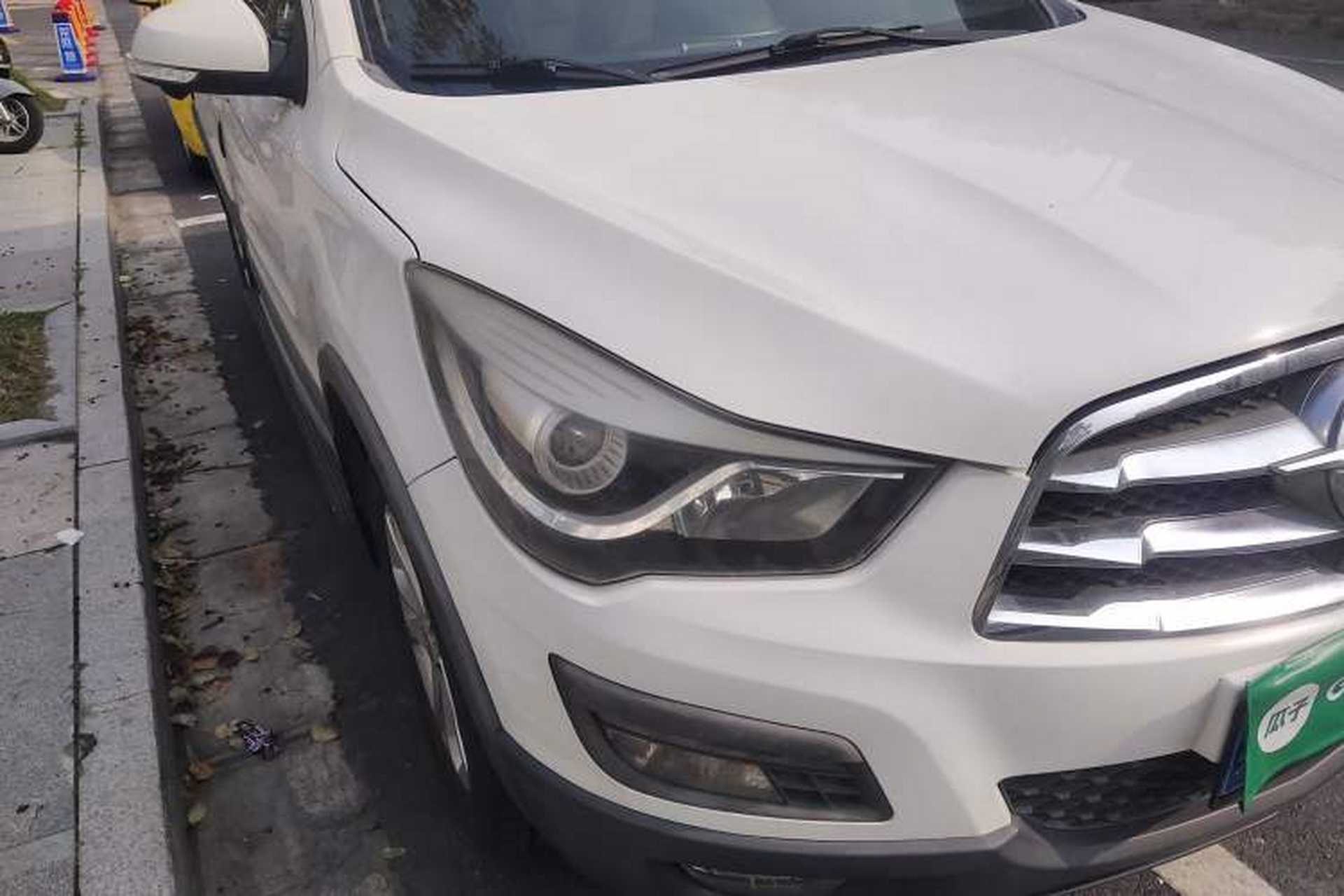 Used Haima S5 2014 1.6L Manual ZhiCheng Model Right Front Headlight