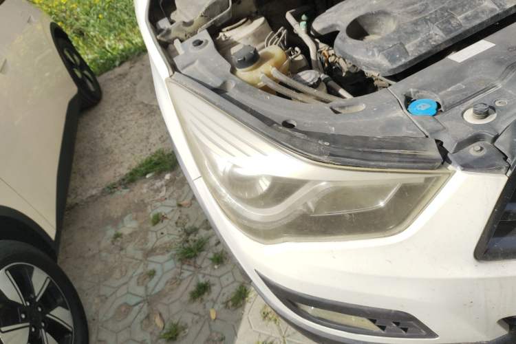 Used Haima S5 2014 1.6L Manual ZhiZun Version Right Front Headlight