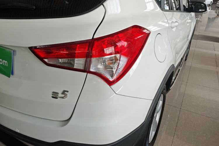 Used Haima S5 2014 1.6L Manual ZhiXuan Model Right Rear Taillight