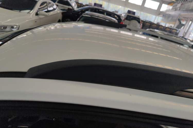 Used Haima S5 2014 1.6L Manual ZhiCheng Model Roof