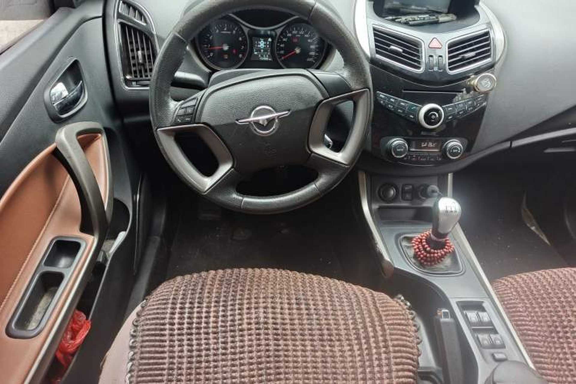 Used Haima S5 2014 1.6L Manual ZhiZun Version Steering Wheel