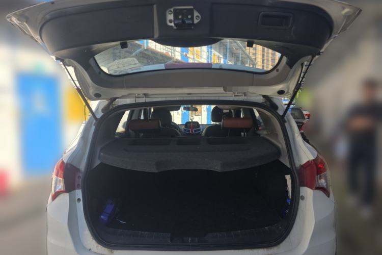 Used Haima S5 2014 1.6L Manual ZhiXuan Model Trunk