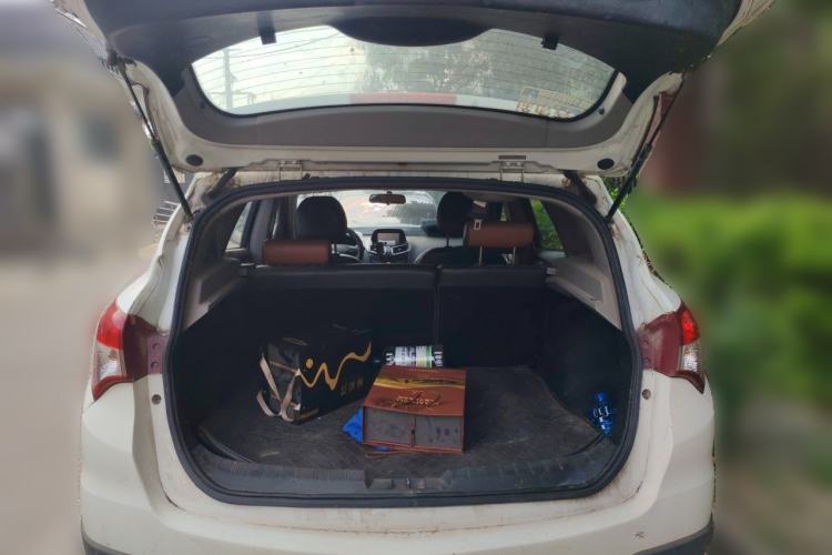 Used Haima S5 2014 1.6L Manual ZhiCheng Model Trunk