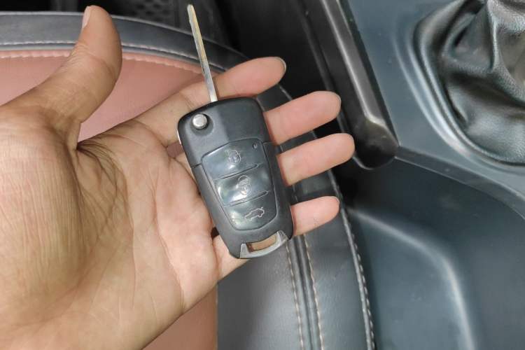 Used Haima S5 2014 1.6L Manual ZhiZun Version Vehicle Key