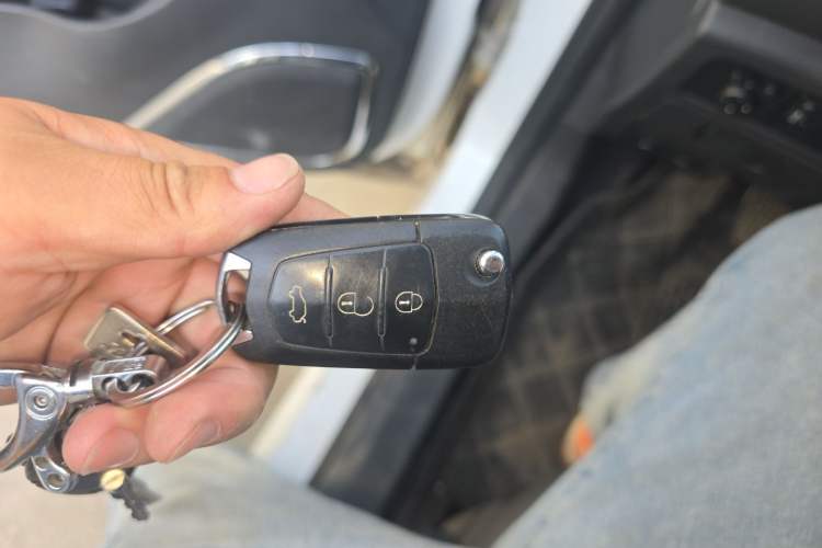Used Haima S5 2014 1.6L Manual ZhiXuan Model Vehicle Key
