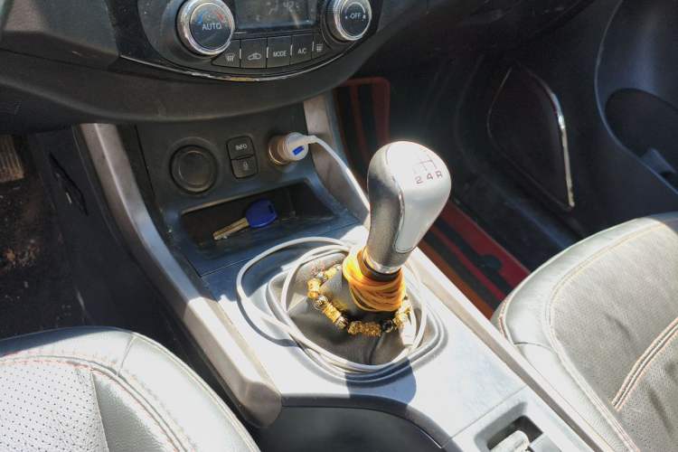 Used Haima S5 2015 1.6L Manual Smart Luxury Model Gear Lever