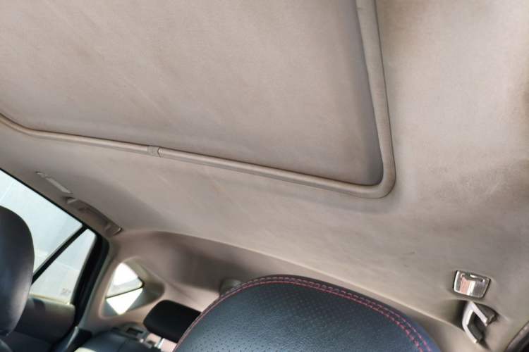 Used Haima S5 2015 1.6L Manual Smart Luxury Model Headliner