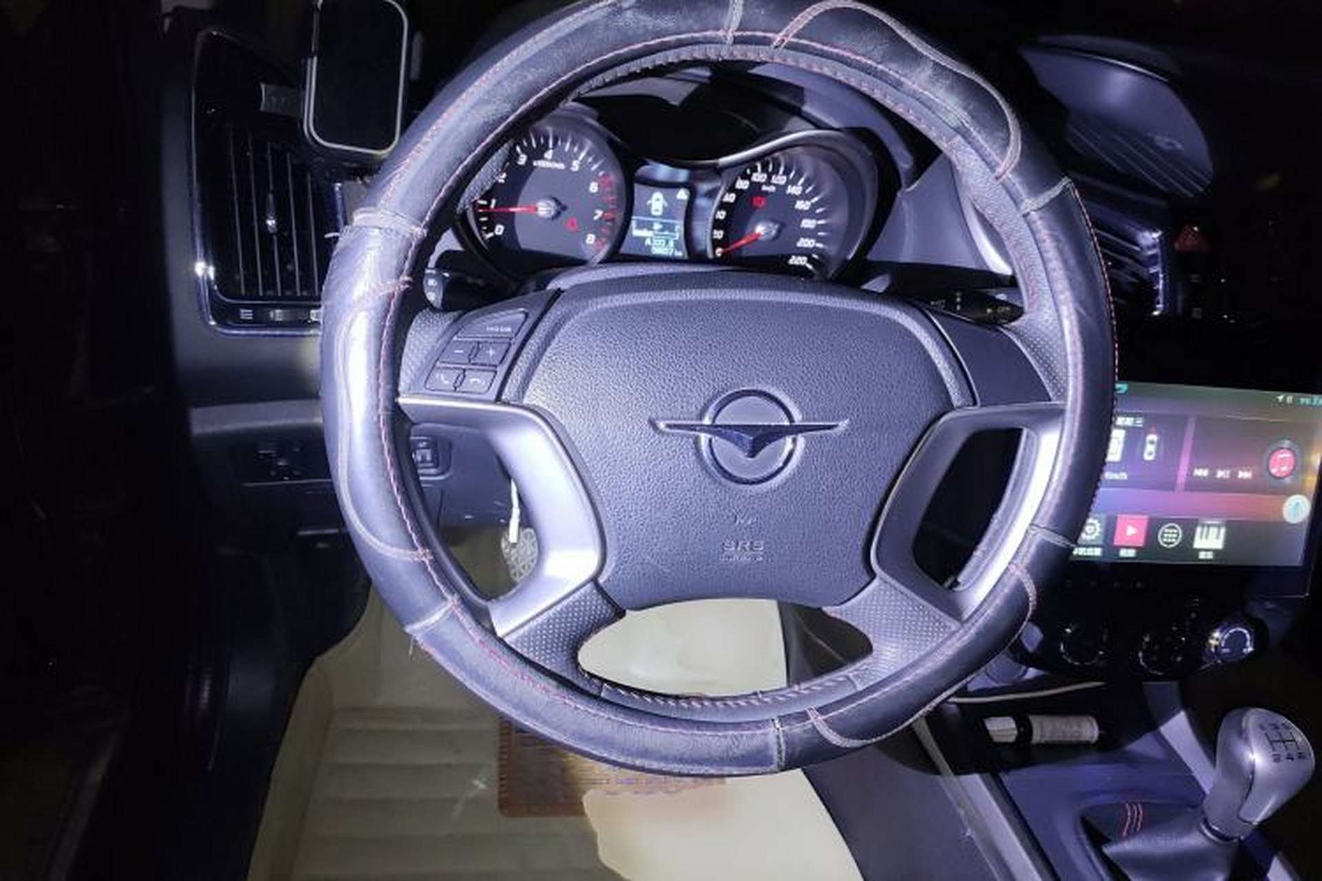 Used Haima S5 2015 1.6L Manual Luxury Model with Sunroof Steering Wheel
