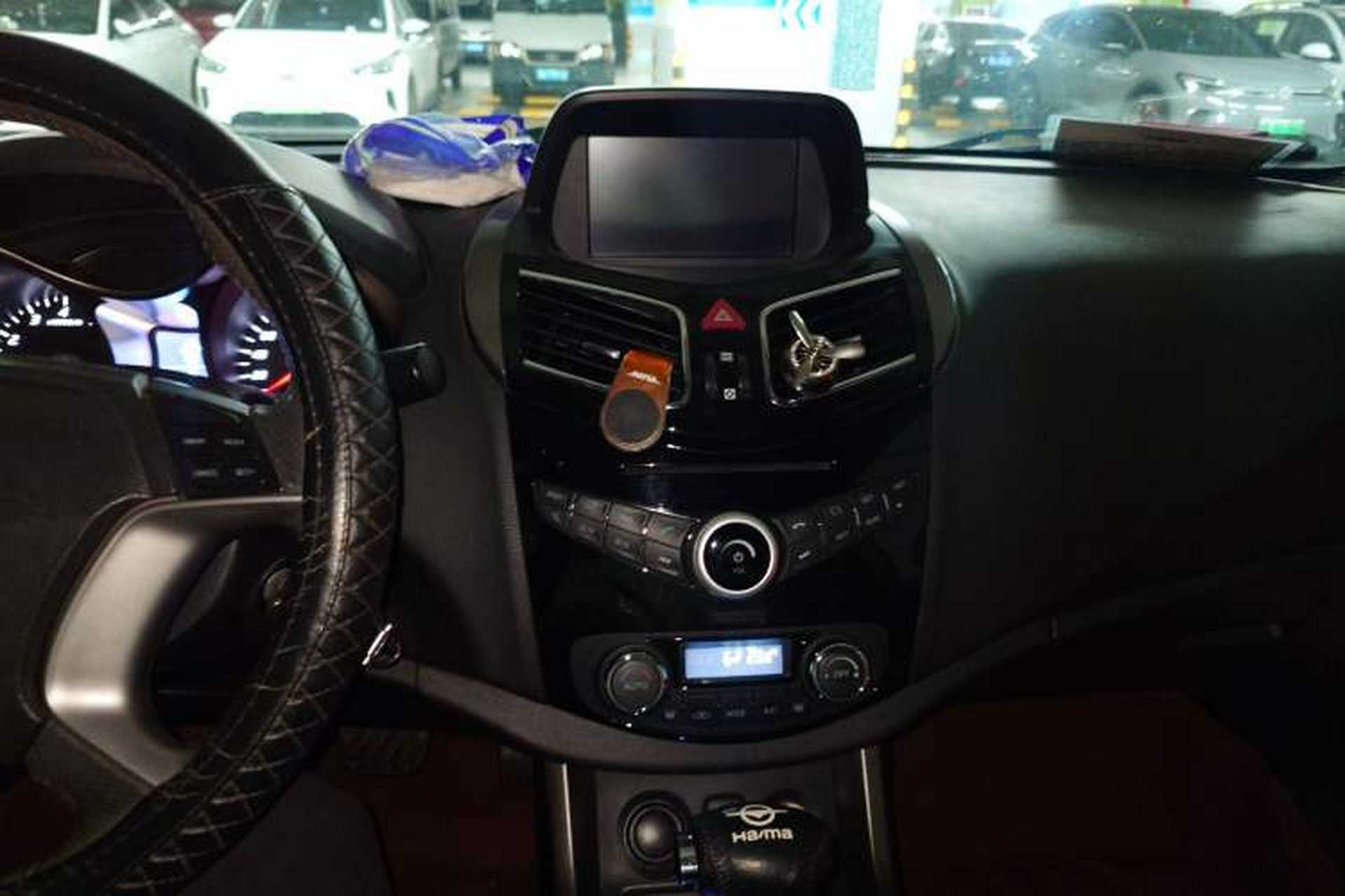Used Haima S5 2015 1.5T CVT Luxury Sport Edition Audio And AC Panel