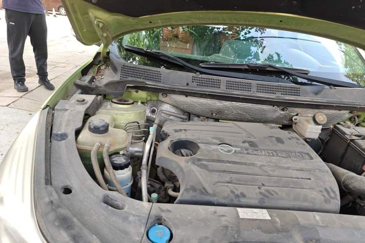 Used Haima S5 2015 1.5T CVT Flagship Model Engine Bay Right