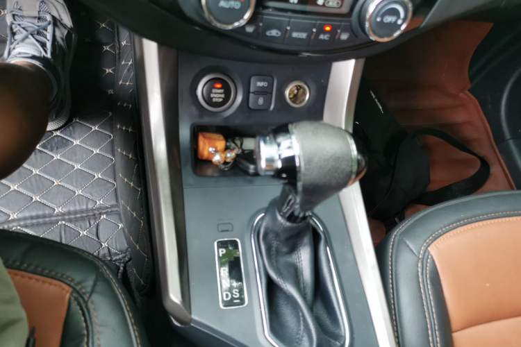 Used Haima S5 2015 1.5T CVT Flagship Model Gear Lever