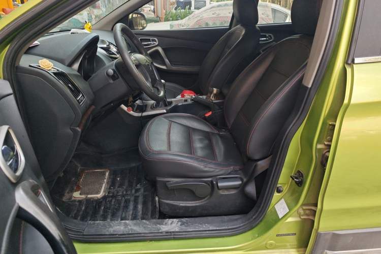Used Haima S5 2015 1.6L Manual Luxury Model with Sunroof Left Front Seat