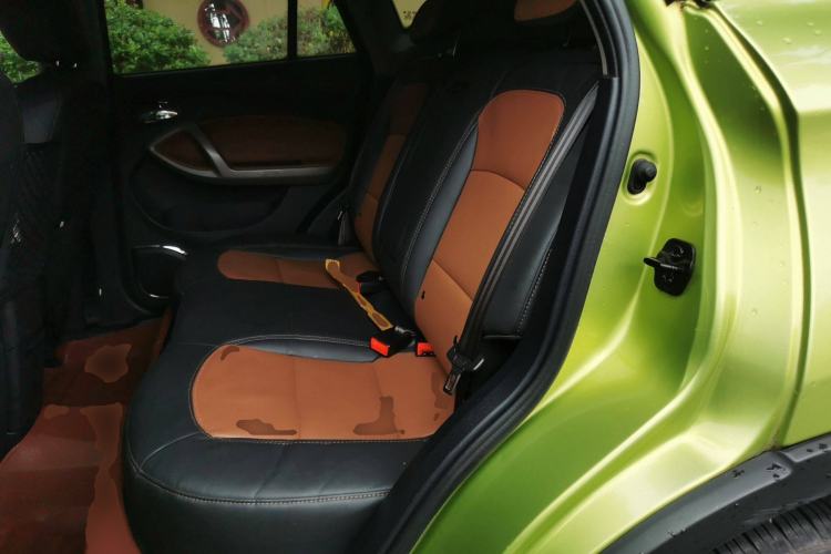 Used Haima S5 2015 1.5T CVT Flagship Model Left Rear Seat